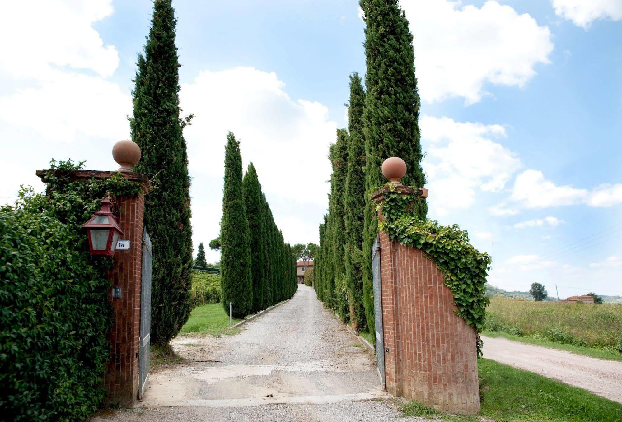 Agriturismo Buon Riposo - Country Resort In The Heart Of Tuscany San Giovanni a Corazzano Eksteriør bilde